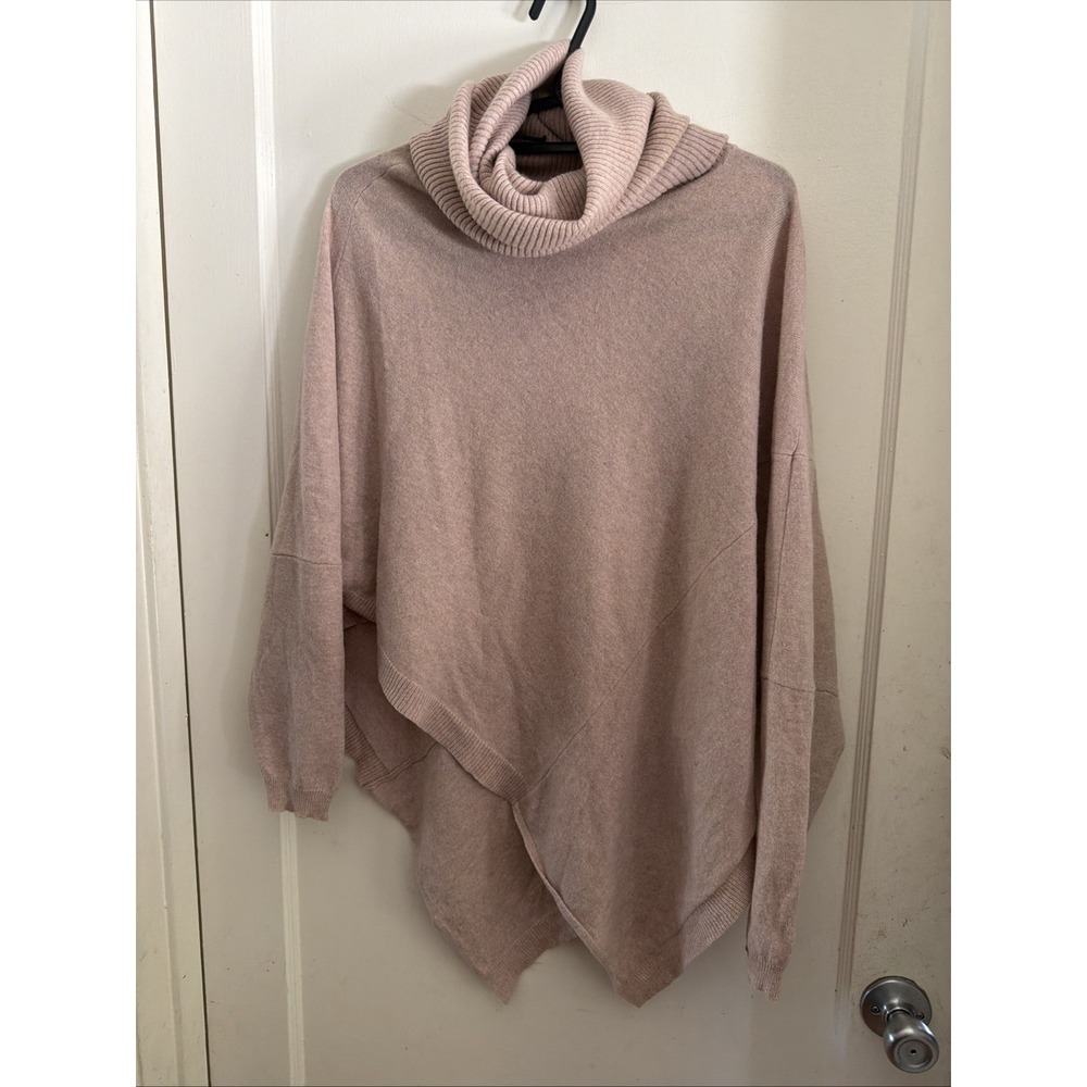 Inhabit Poncho Turtle Neck Sweater Sz Small 100% Cashmere Blush Pink